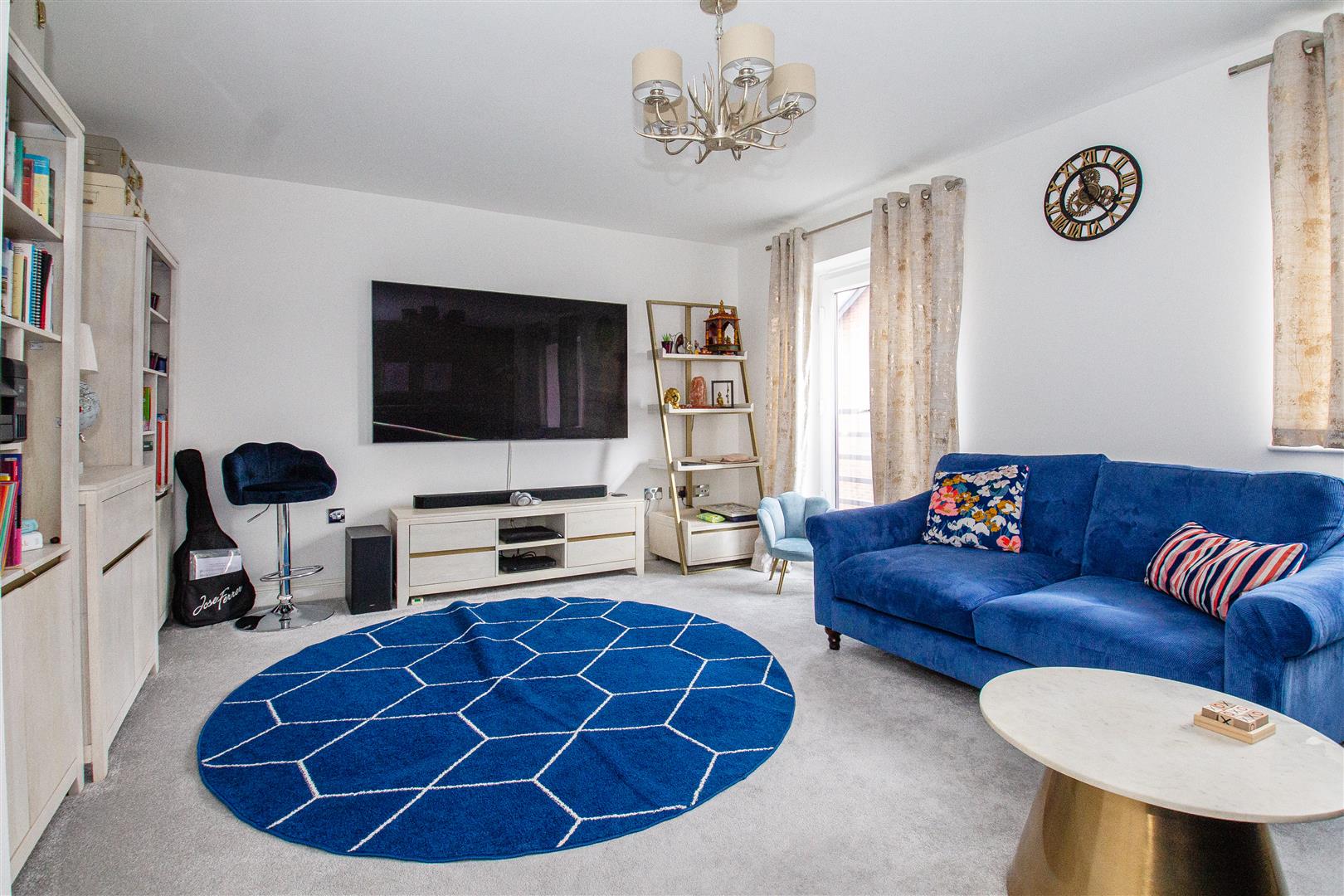 Dartmouth Drive, Broughton, Milton Keynes